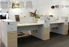 定制辦公家具