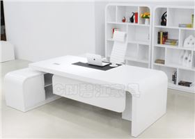 白色辦公家具保養