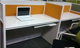 定制隔斷板工作