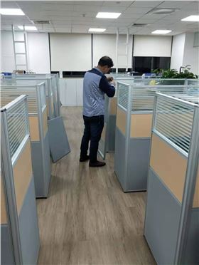 屏風隔斷辦公桌