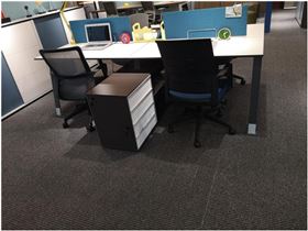 辦公桌屏風式隔斷