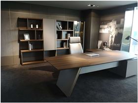 哪里有賣辦公桌的