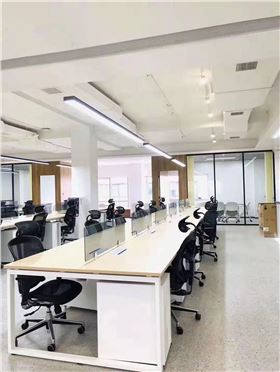 隔斷辦公桌多少錢