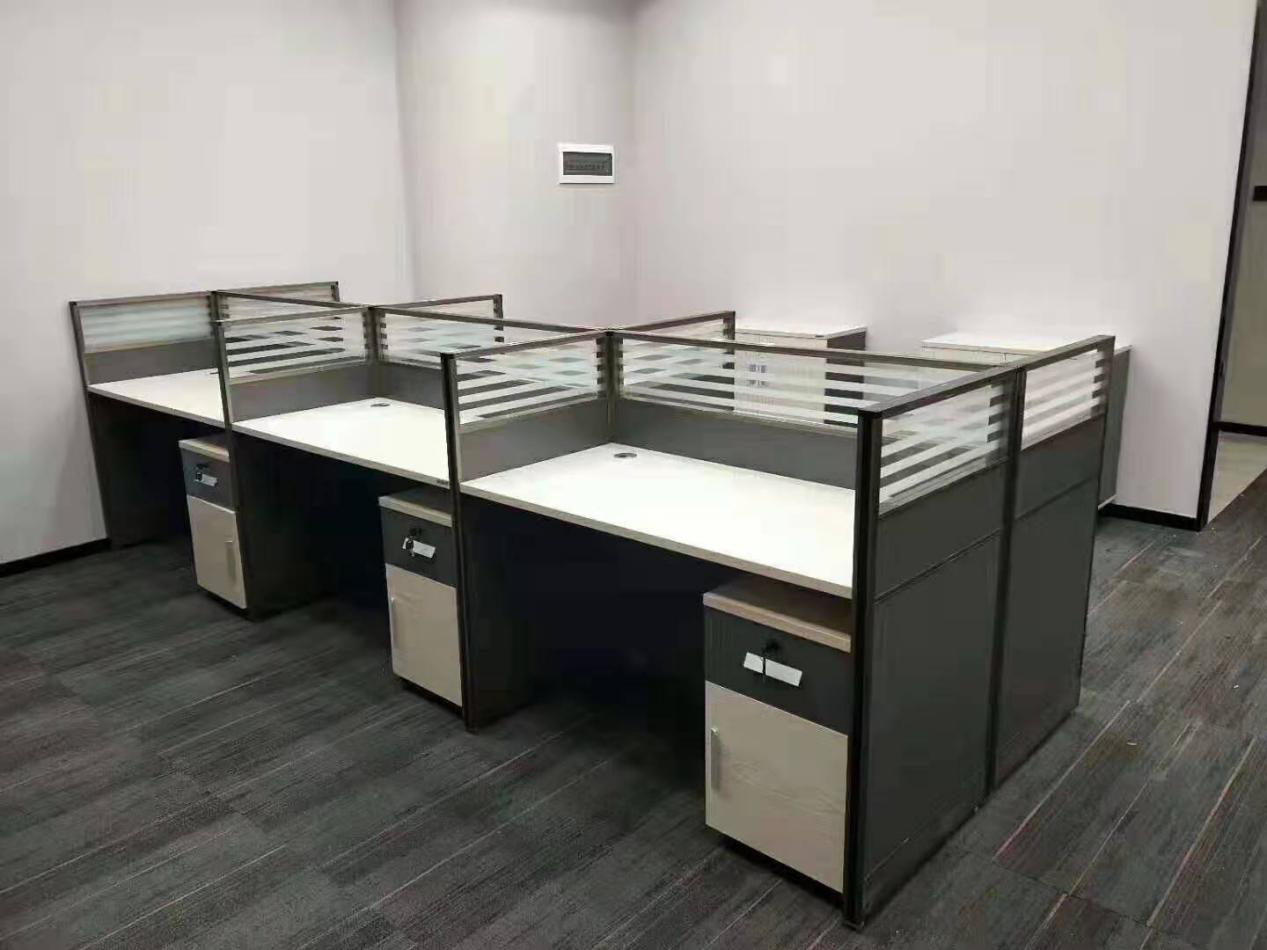 隔斷式辦公桌哪家好
