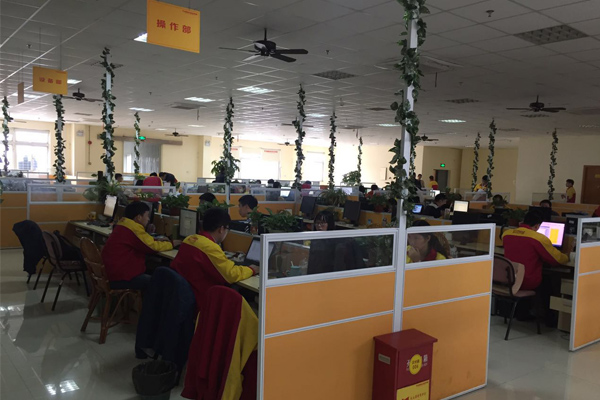 辦公桌屏風隔斷廠家